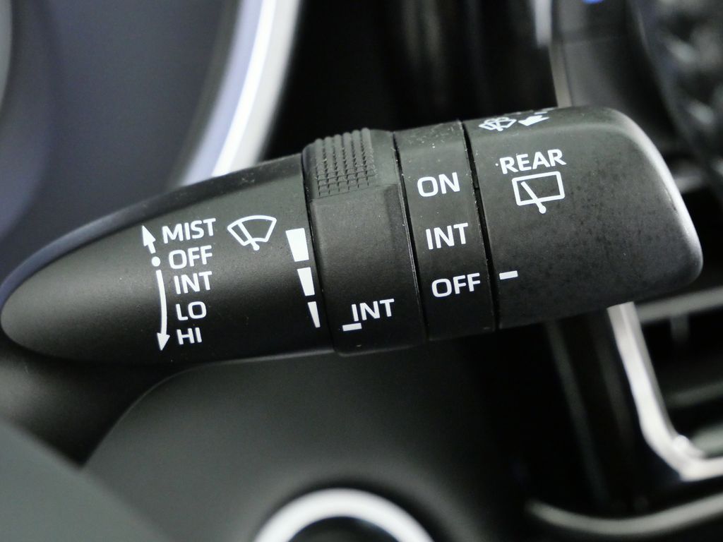 Thumbnail: 2020 Toyota Highlander - 49