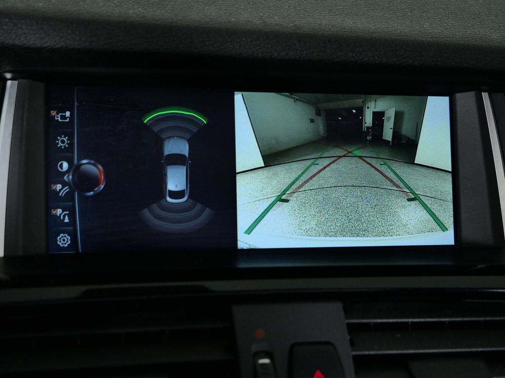 Thumbnail: 2017 BMW X4 - 50