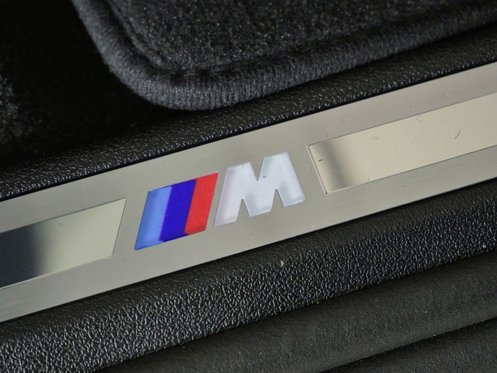 Thumbnail: 2026 BMW X5 - 23