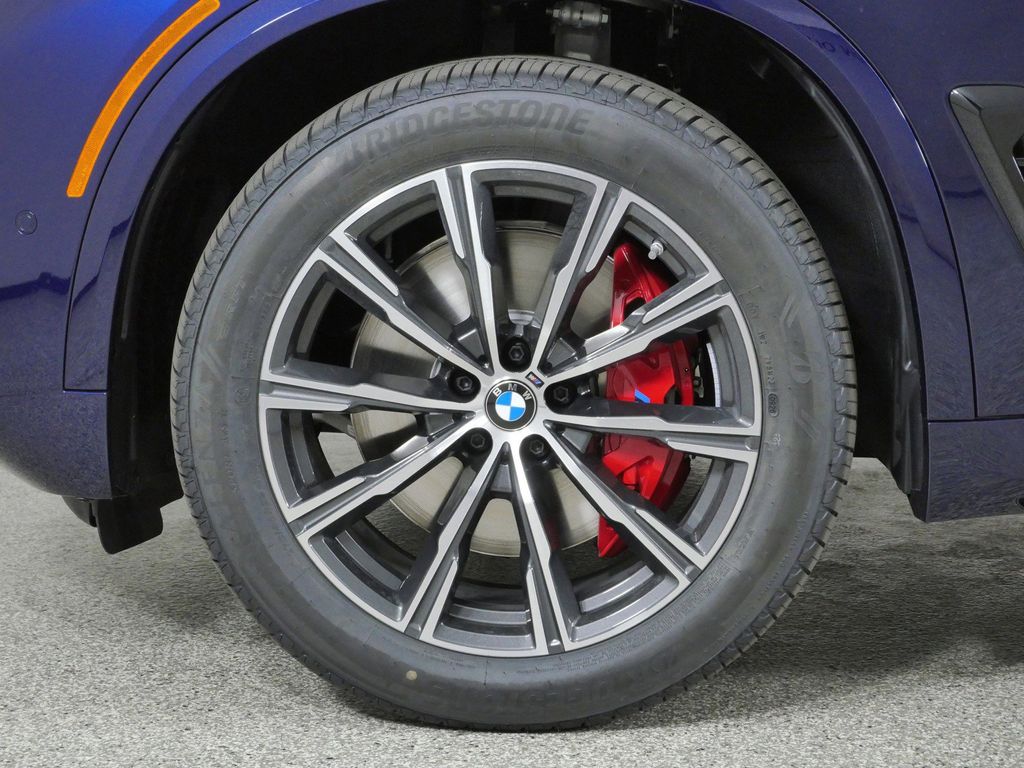 Thumbnail: 2026 BMW X5 - 16