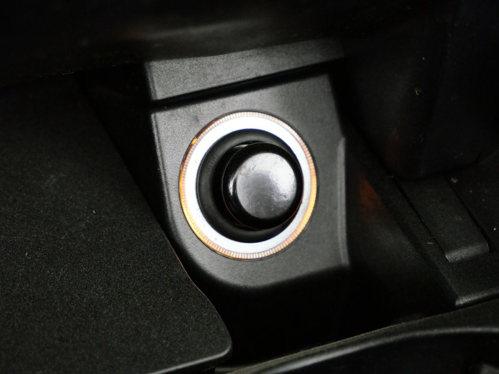 Thumbnail: 2018 Mercedes-Benz C-Class - 47