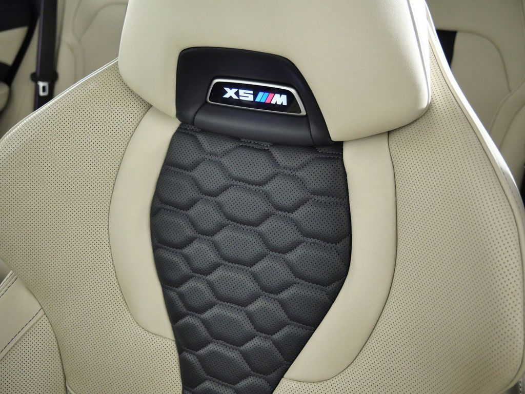 Thumbnail: 2023 BMW X5 - 41