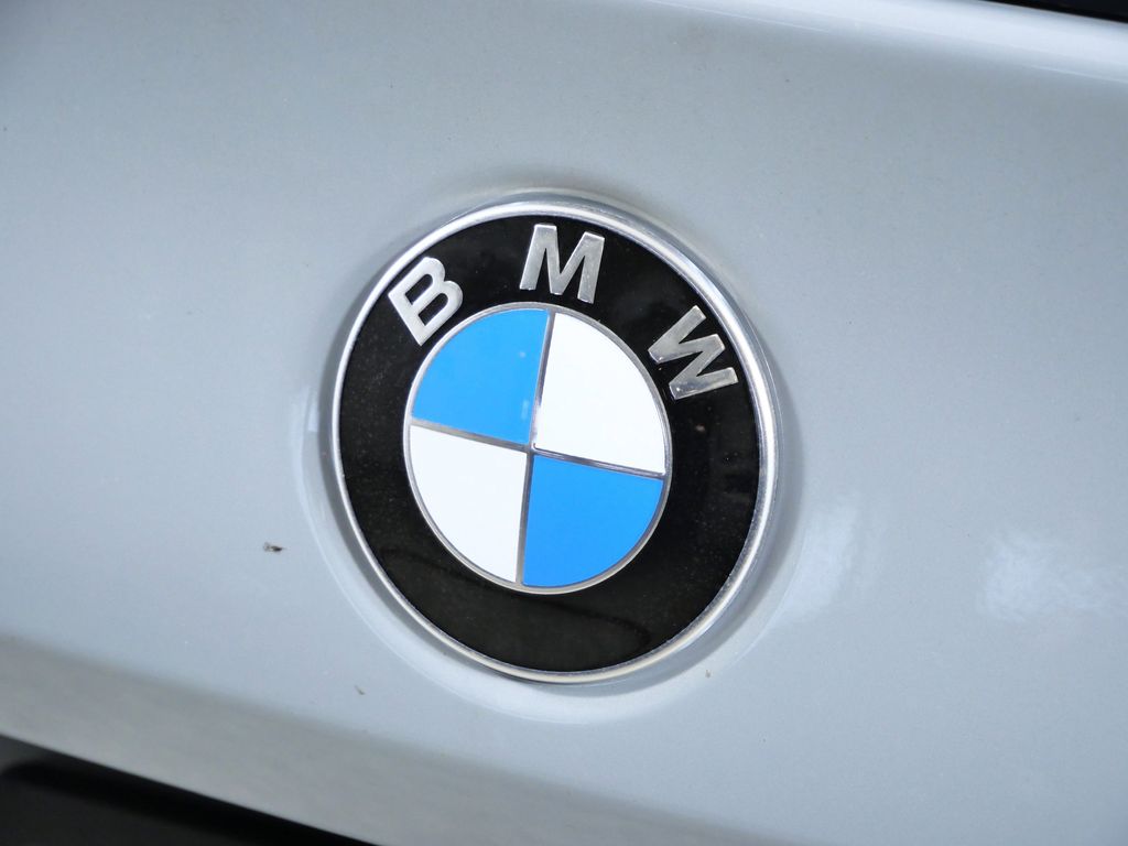 Thumbnail: 2026 BMW 5 Series - 11