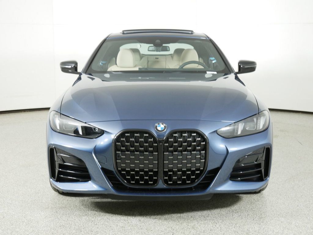 Thumbnail: 2025 BMW 4 Series - 6