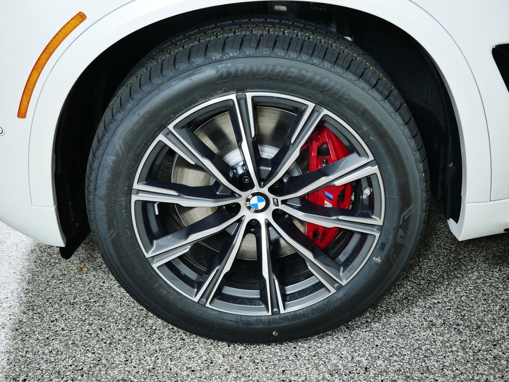 Thumbnail: 2026 BMW X5 - 18