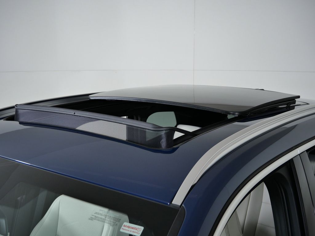 Thumbnail: 2026 BMW X1 - 18