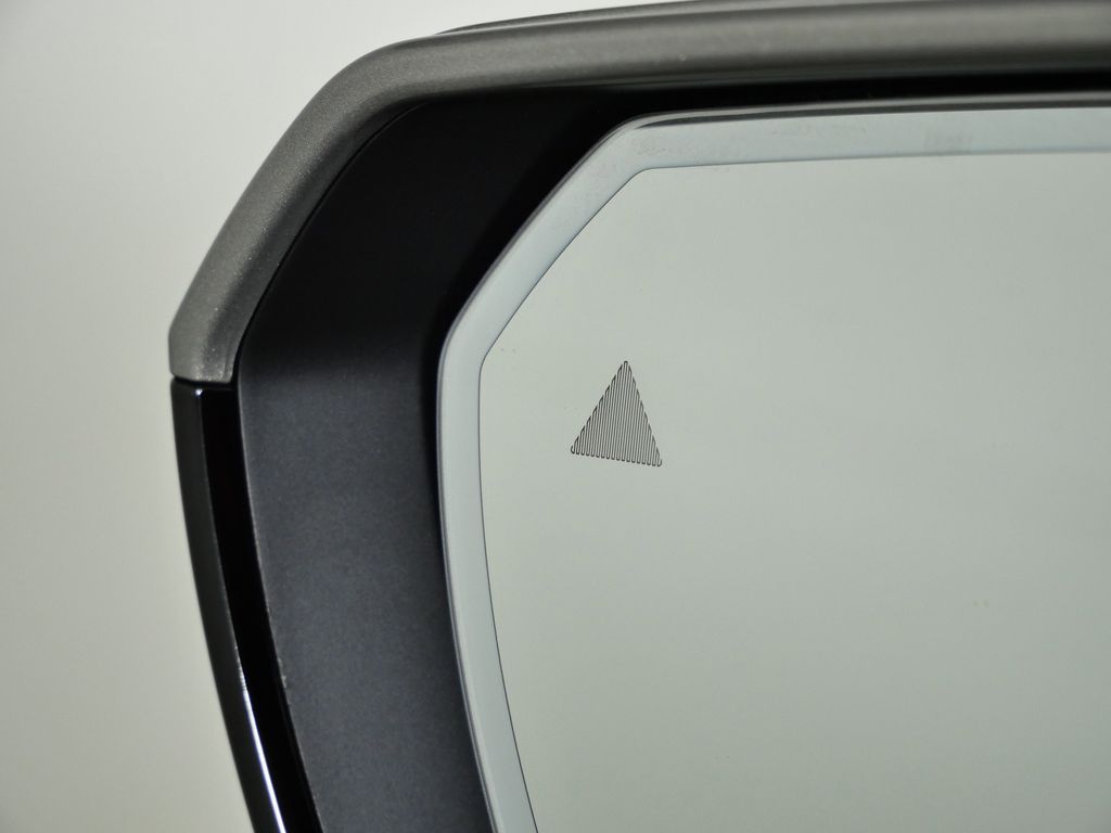 Thumbnail: 2023 BMW iX - 43