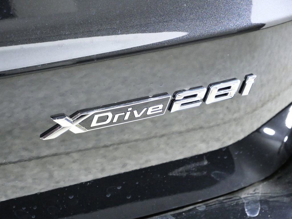 Thumbnail: 2026 BMW X1 - 13