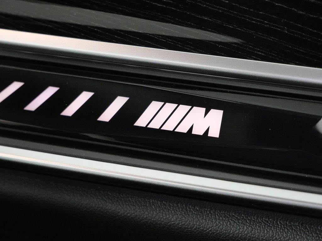 Thumbnail: 2026 BMW X5 - 24