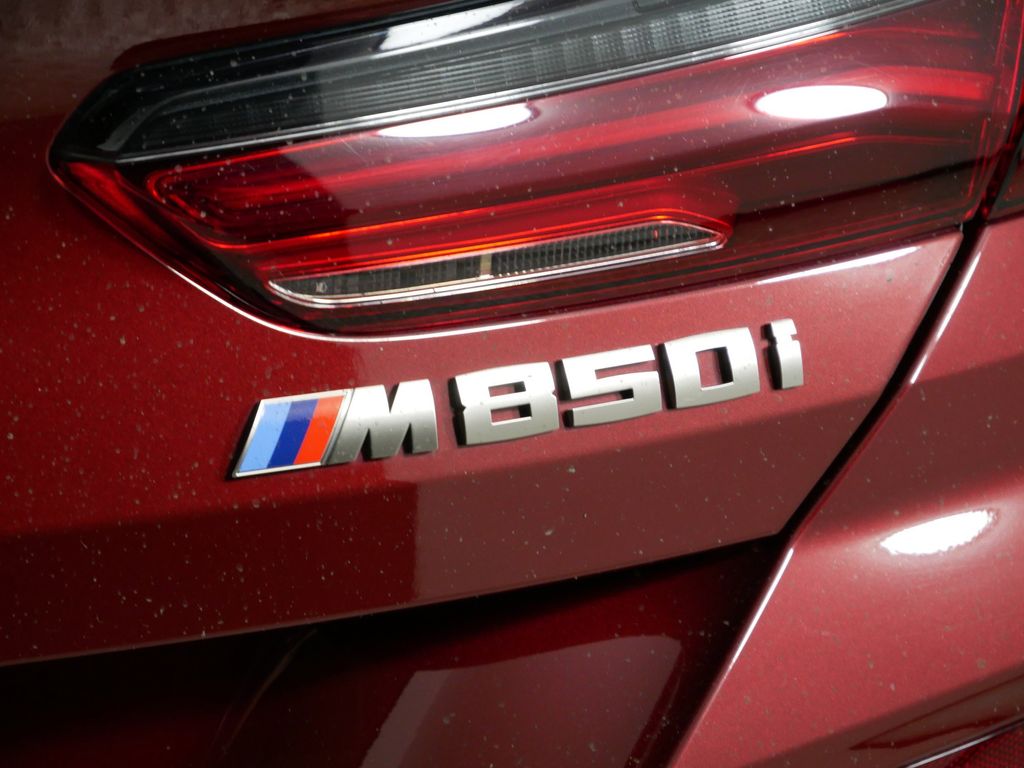 2022 BMW 8 Series M850i xDrive 14
