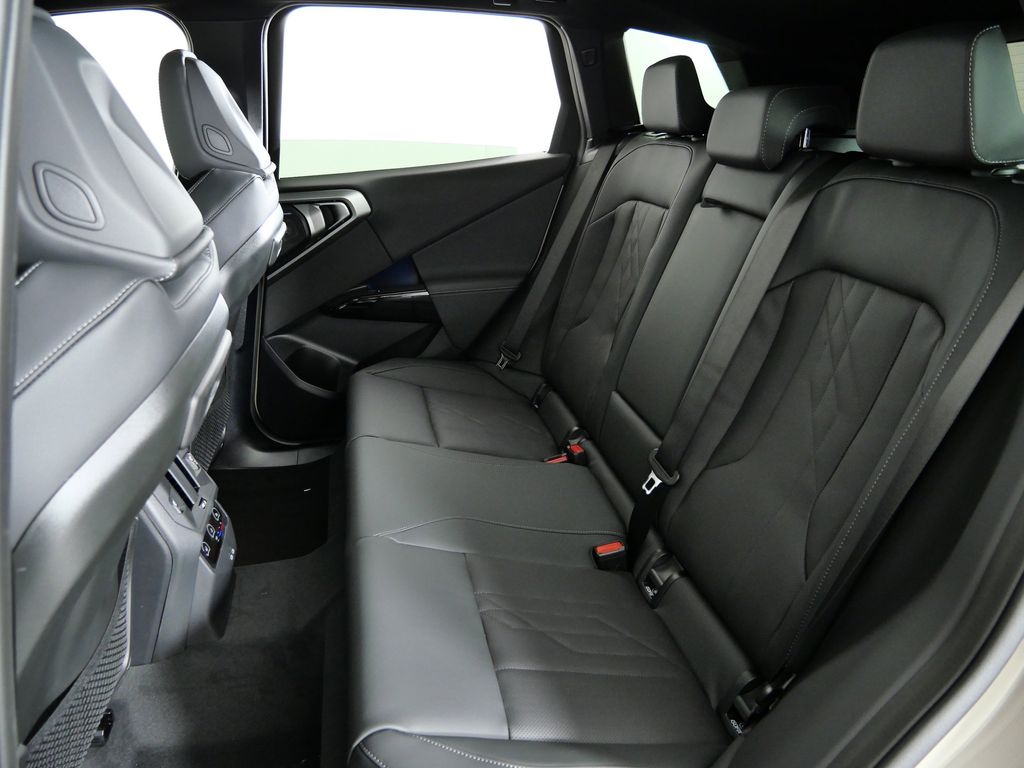 Thumbnail: 2026 BMW X3 - 32