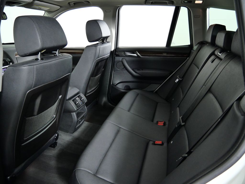 Thumbnail: 2017 BMW X3 - 31