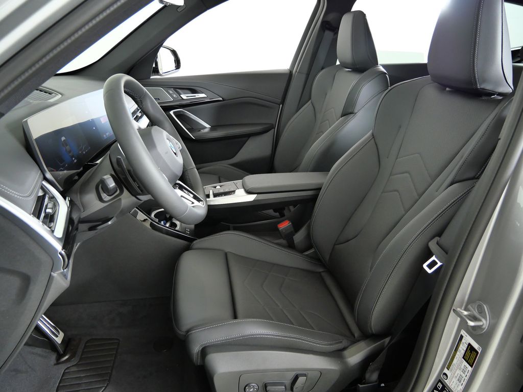 Thumbnail: 2026 BMW X1 - 33