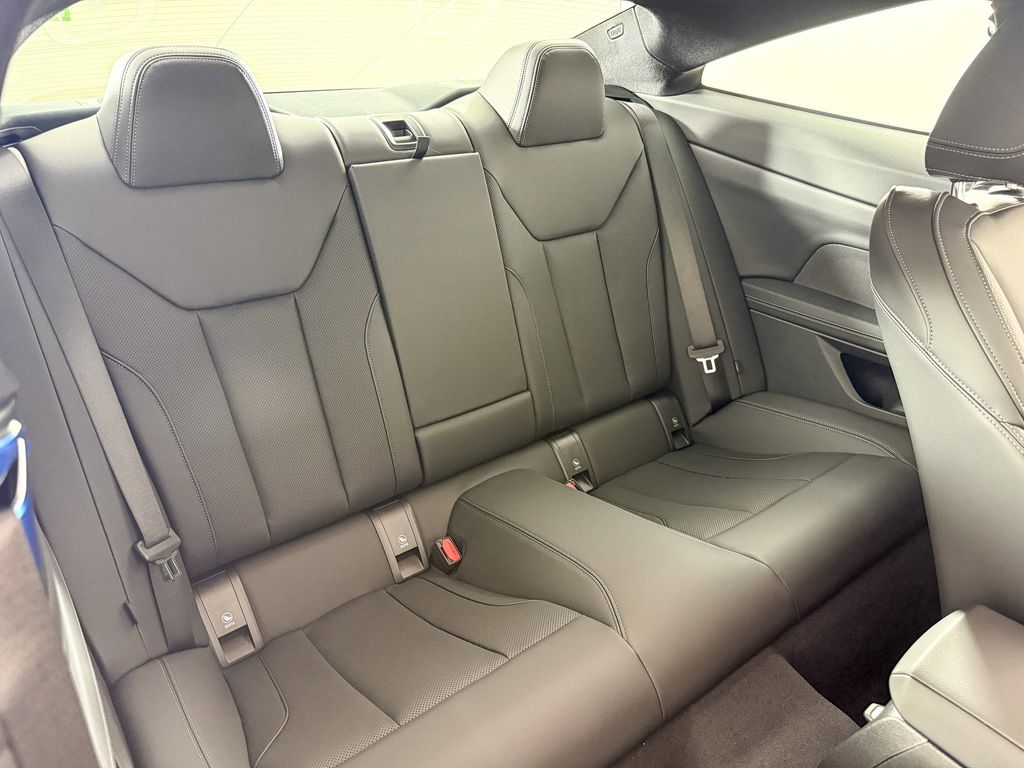 Thumbnail: 2026 BMW 4 Series - 27