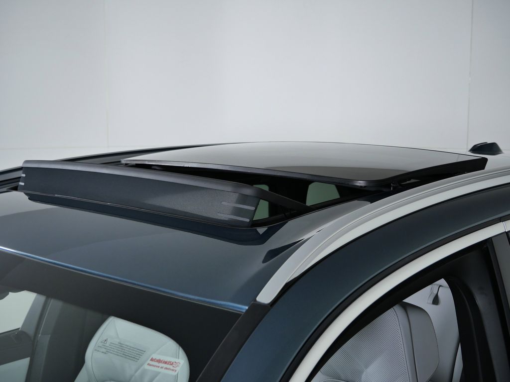 Thumbnail: 2026 BMW X5 - 18