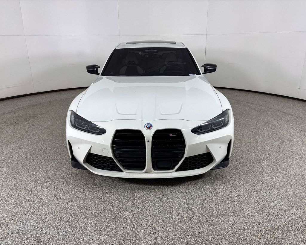 Thumbnail: 2022 BMW M3 - 3