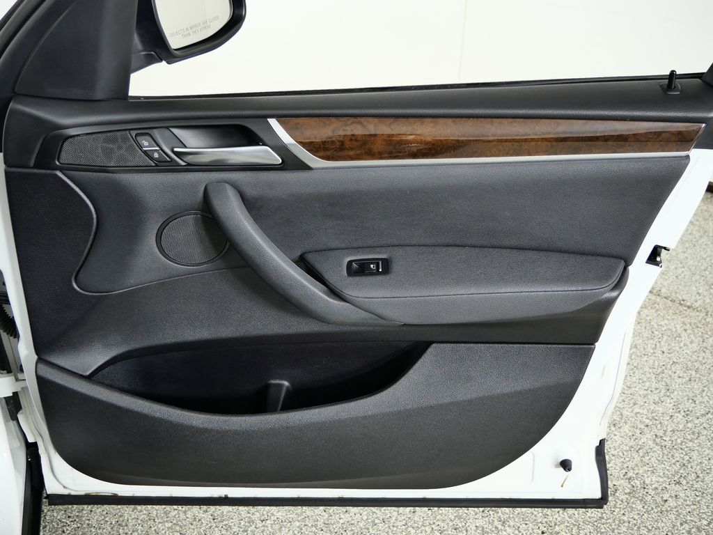 Thumbnail: 2017 BMW X3 - 20
