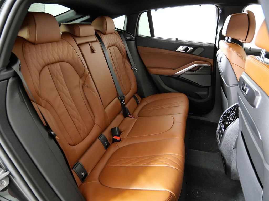 Thumbnail: 2026 BMW X6 - 27