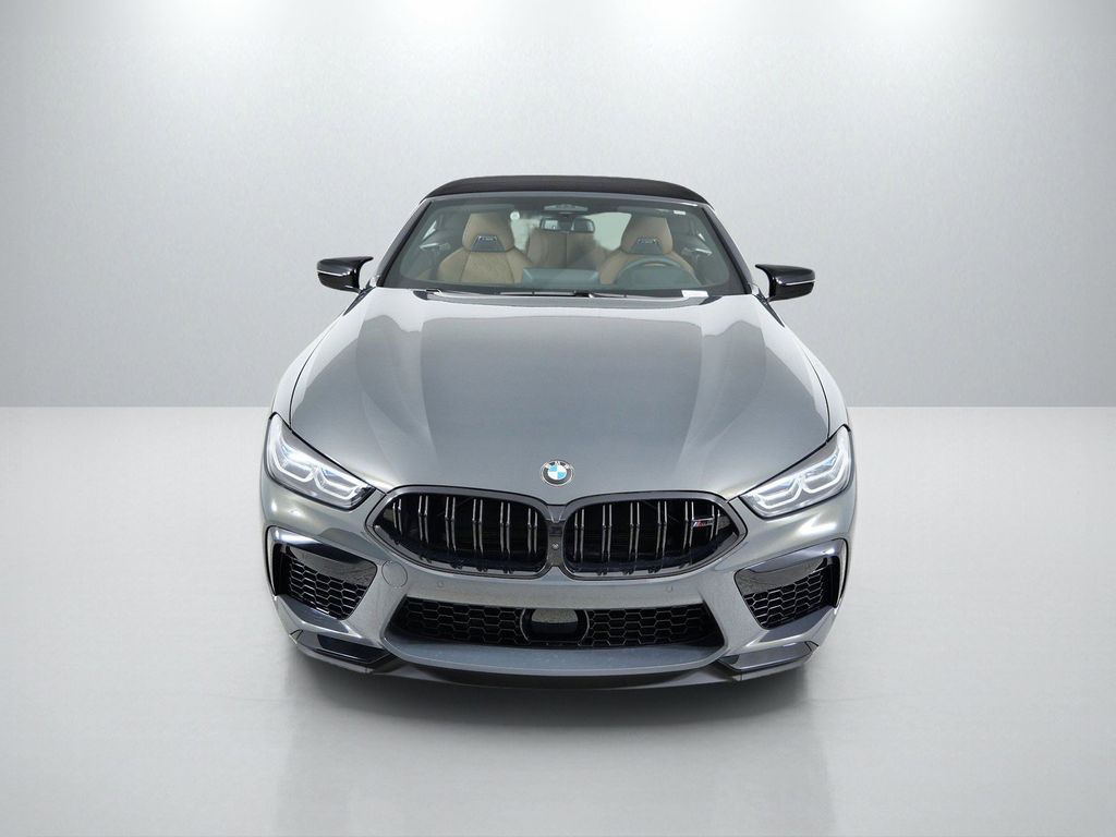 Thumbnail: 2025 BMW M8 - 16