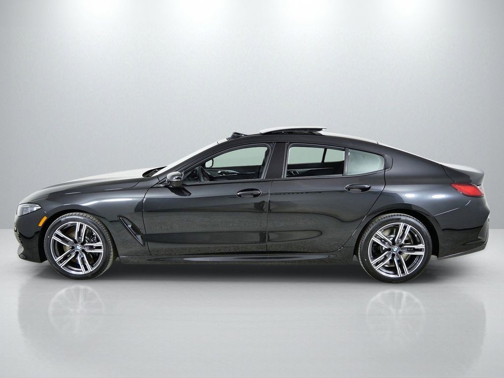 Thumbnail: 2026 BMW 8 Series - 16