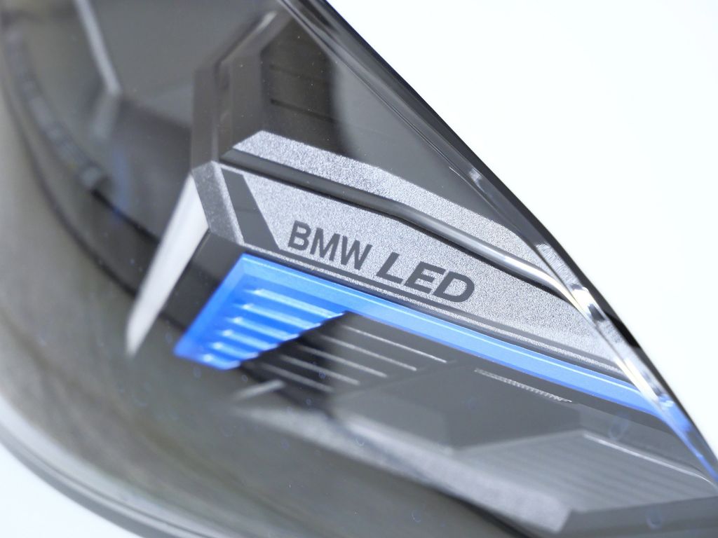 Thumbnail: 2026 BMW M4 - 4