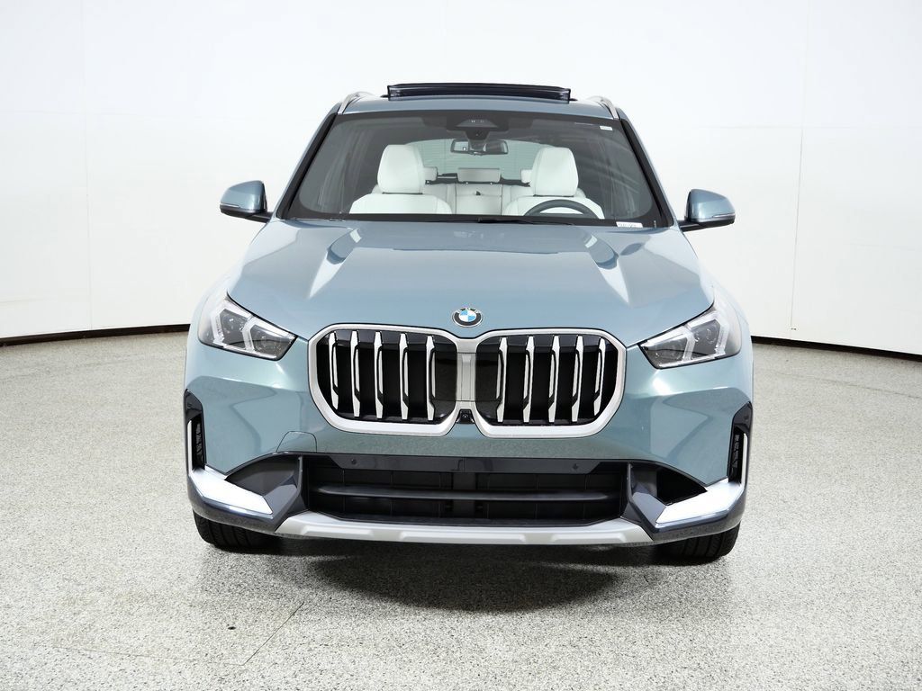 Thumbnail: 2026 BMW X1 - 4