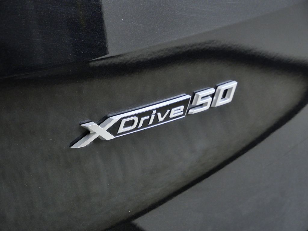 Thumbnail: 2025 BMW iX - 15