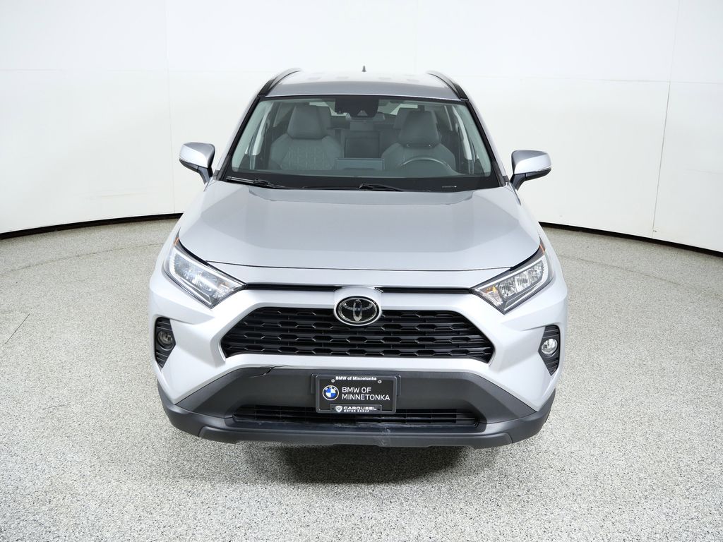 Thumbnail: 2021 Toyota RAV4 - 17