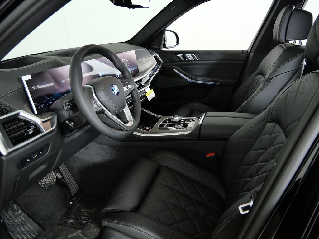 Thumbnail: 2026 BMW X5 - 35