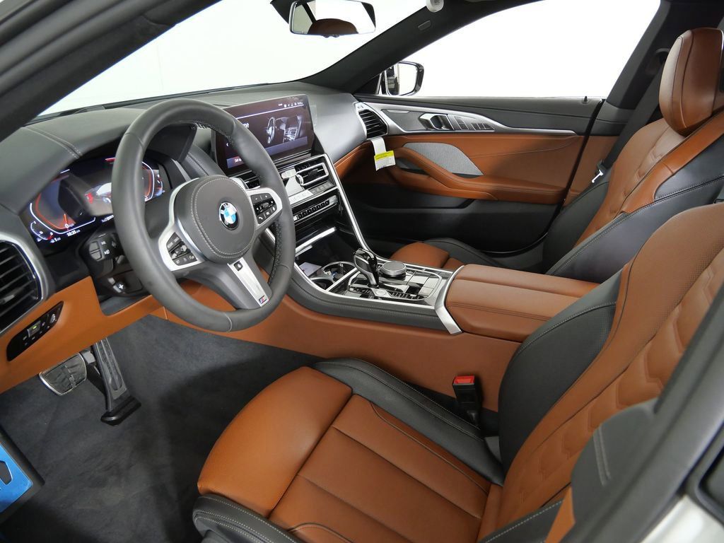 Thumbnail: 2026 BMW 8 Series - 35