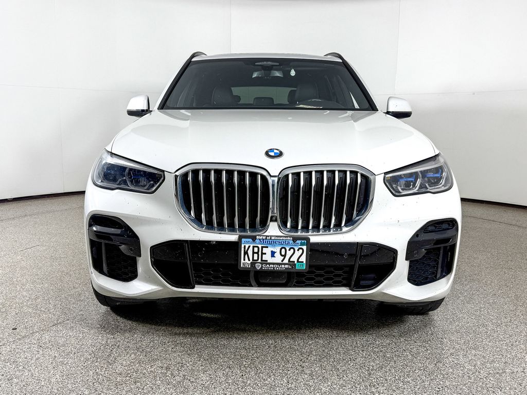 Thumbnail: 2023 BMW X5 - 3