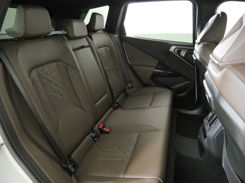 Thumbnail: 2026 BMW X3 - 26