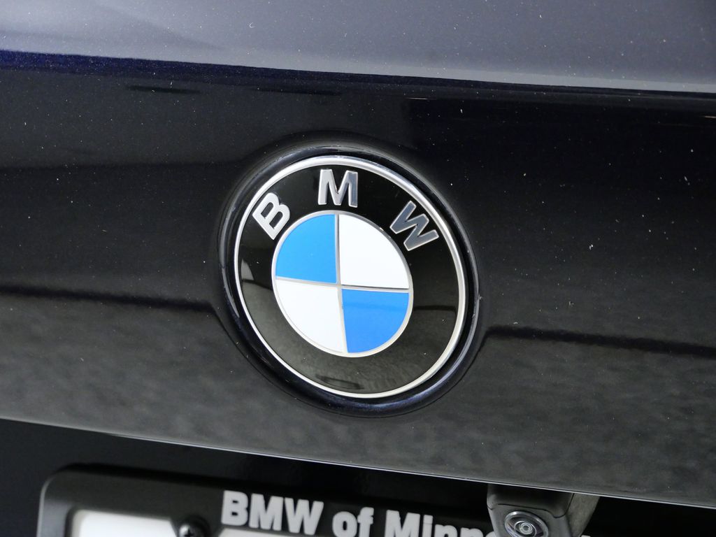 Thumbnail: 2025 BMW X5 - 14