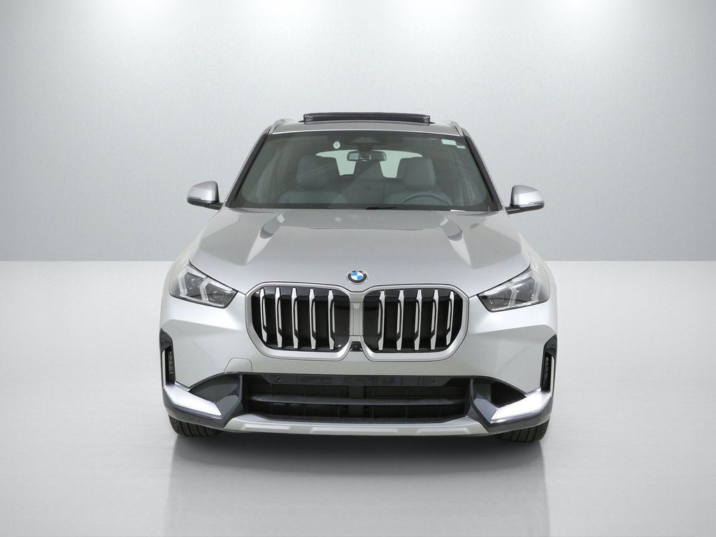 Thumbnail: 2026 BMW X1 - 2