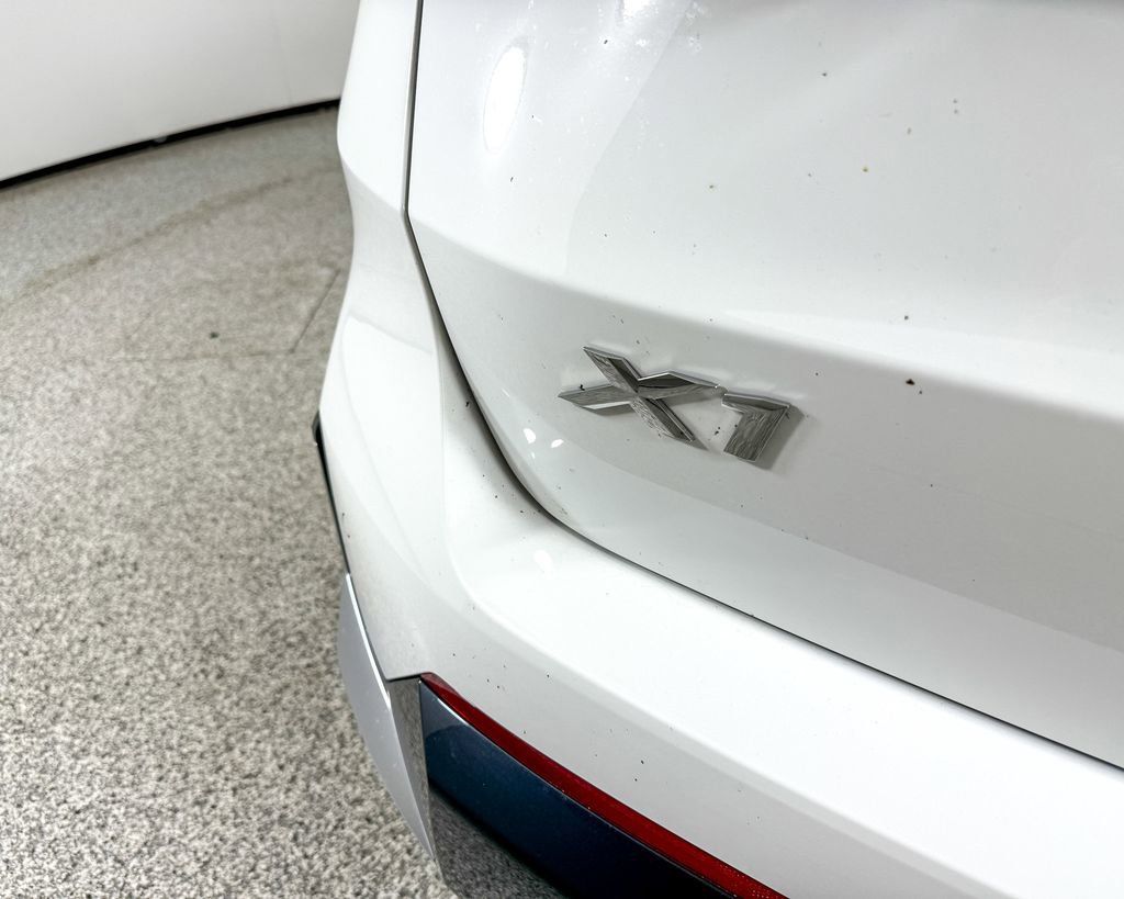 Thumbnail: 2025 BMW X1 - 16