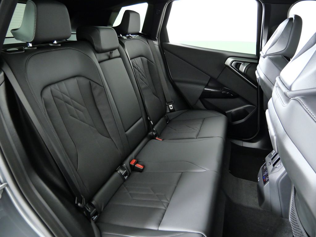 Thumbnail: 2026 BMW X3 - 26