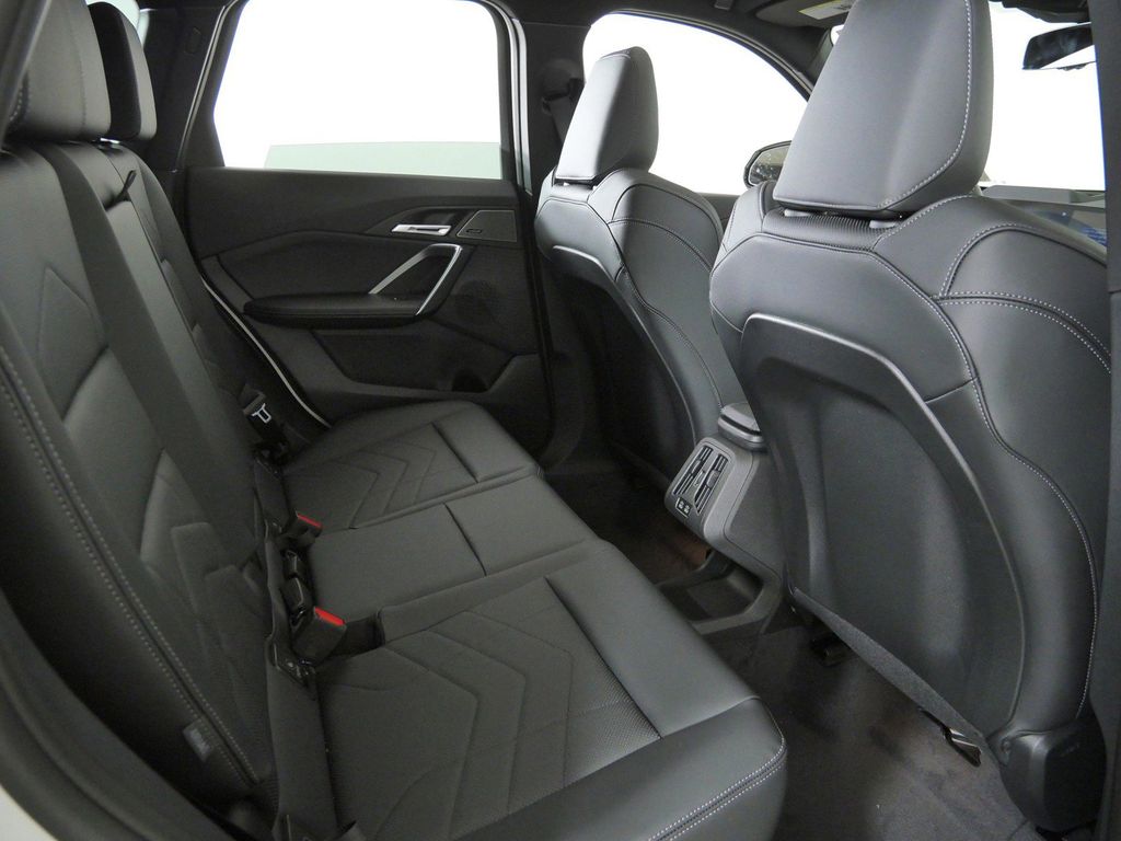 Thumbnail: 2026 BMW X1 - 24