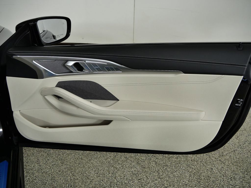 Thumbnail: 2026 BMW 8 Series - 21