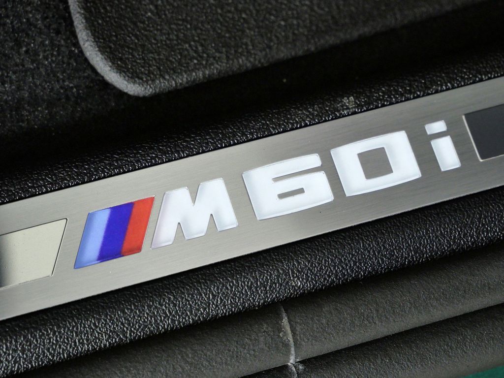 Thumbnail: 2026 BMW X6 - 23