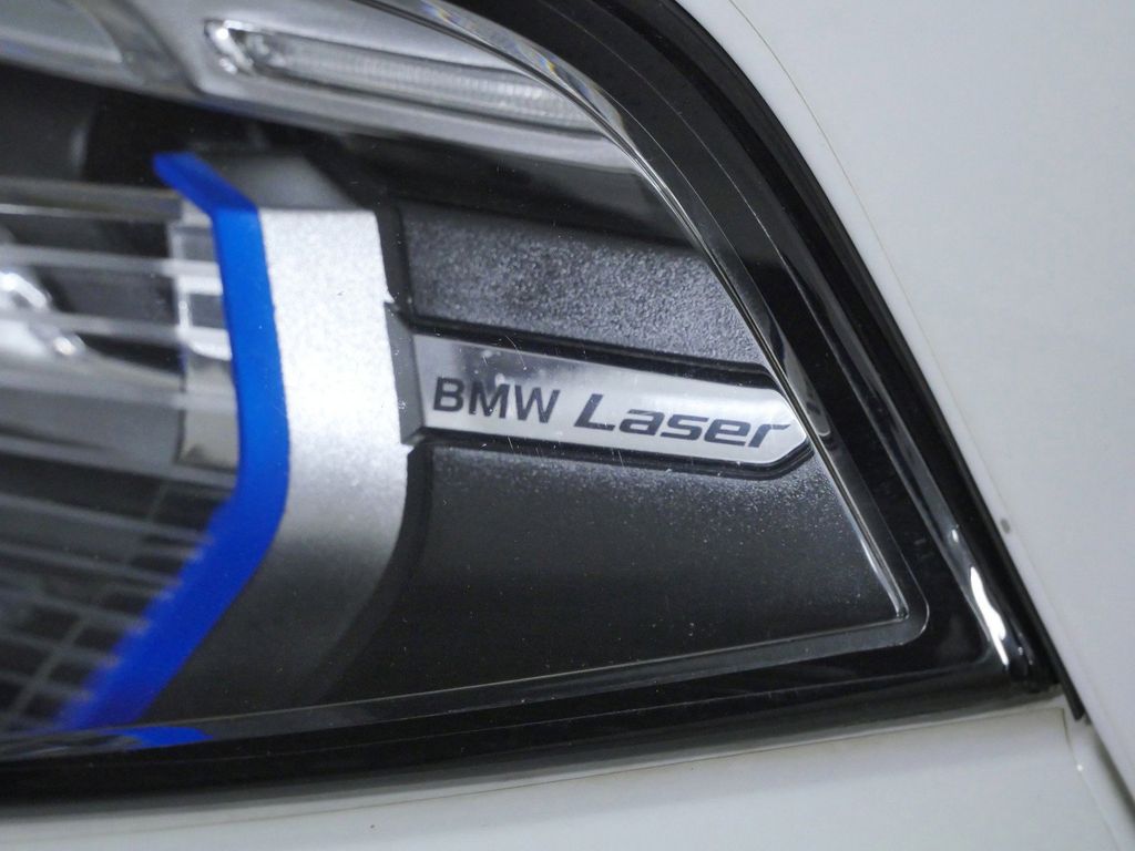 Thumbnail: 2022 BMW X7 - 4