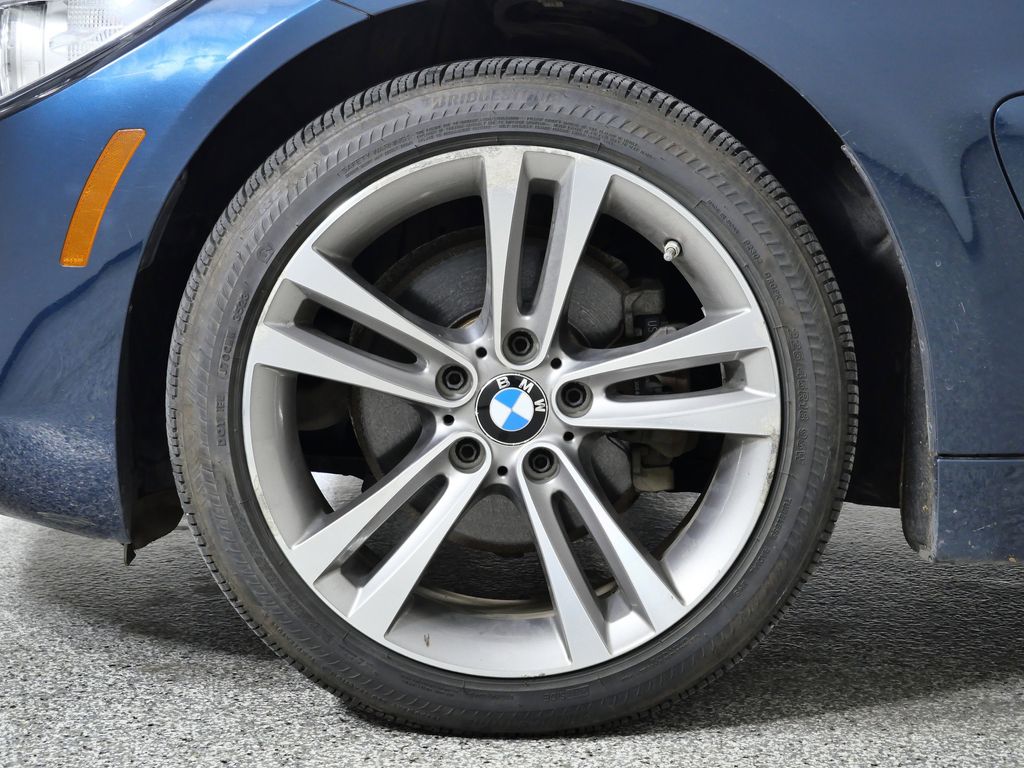 Thumbnail: 2017 BMW 4 Series - 18