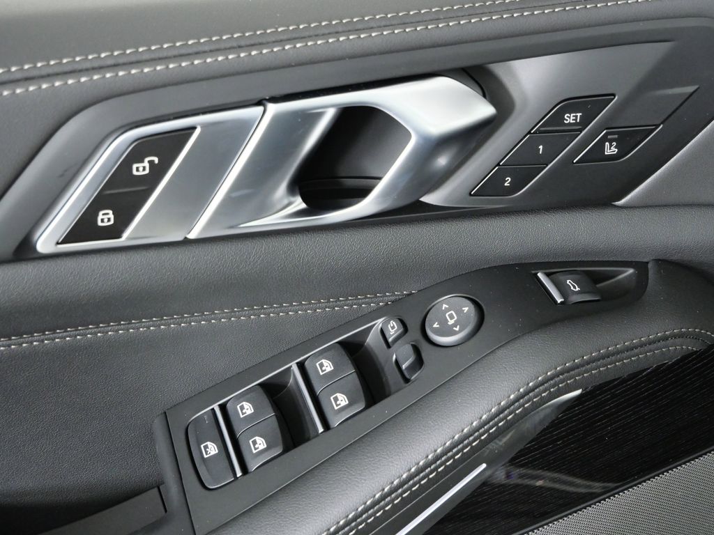 Thumbnail: 2026 BMW X5 - 37