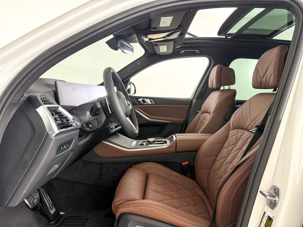 Thumbnail: 2026 BMW X5 - 33