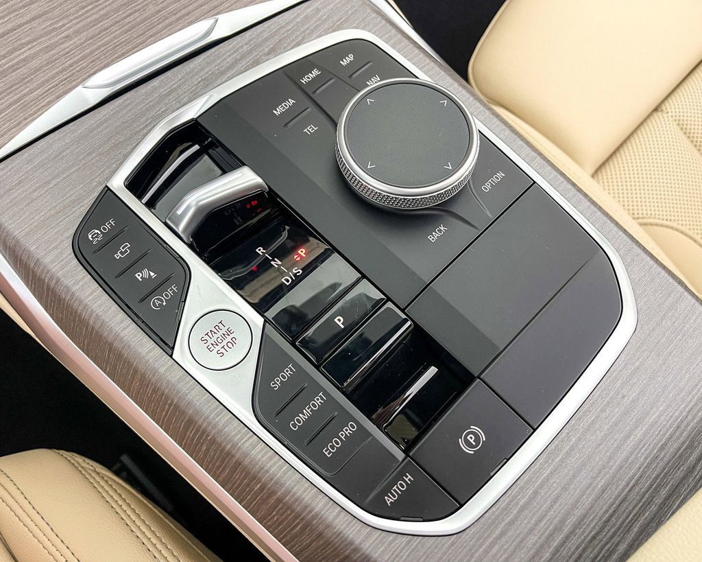 Thumbnail: 2025 BMW 4 Series - 50