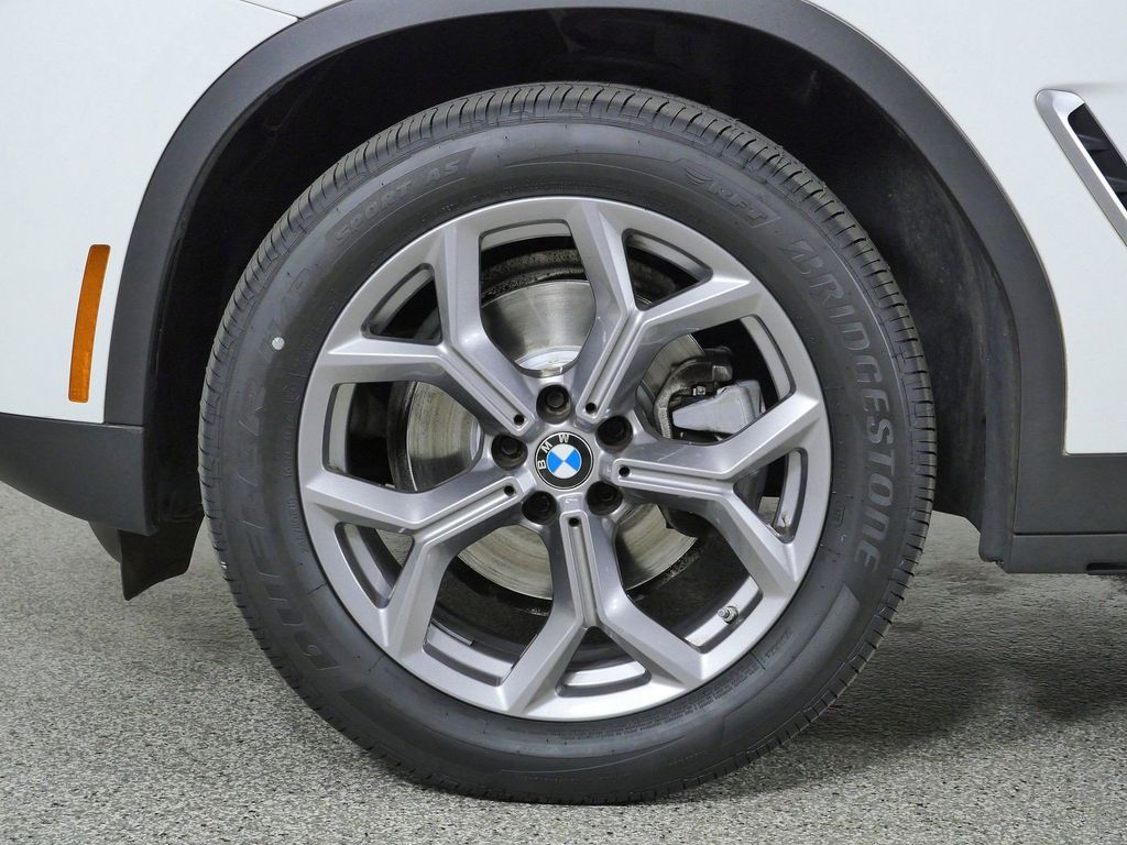 Thumbnail: 2023 BMW X3 - 20