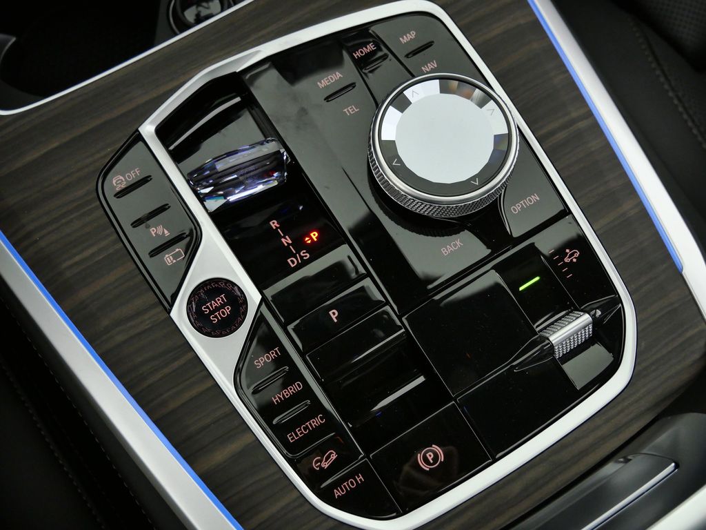 Thumbnail: 2026 BMW X5 - 48