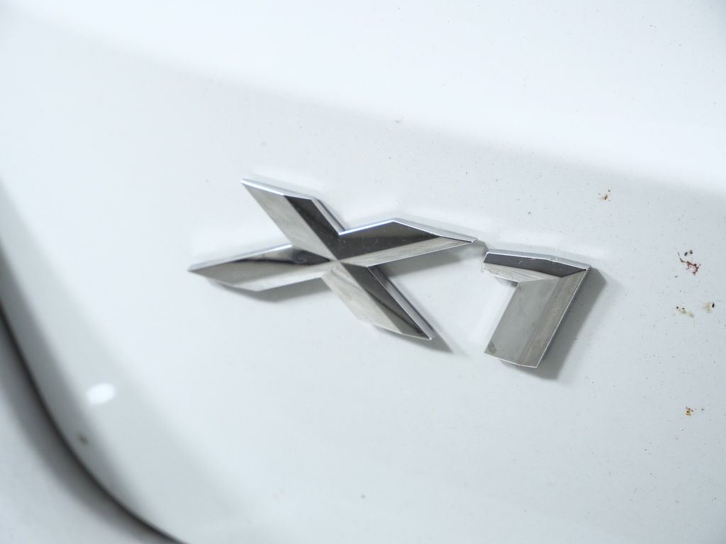 Thumbnail: 2026 BMW X1 - 13