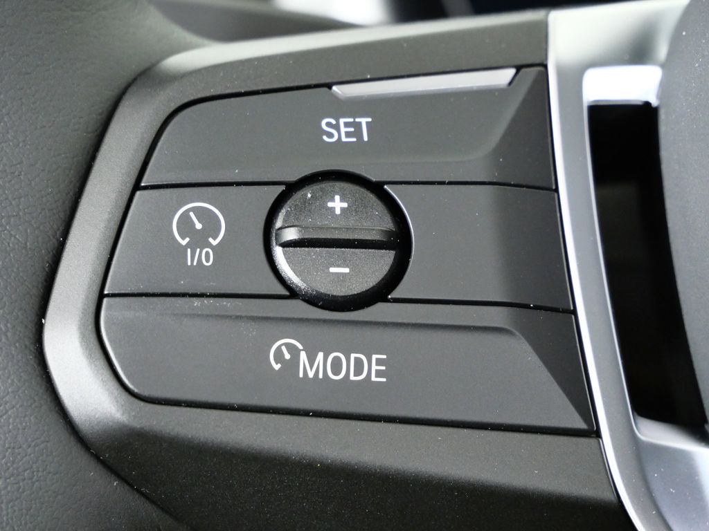 Thumbnail: 2026 BMW X1 - 40