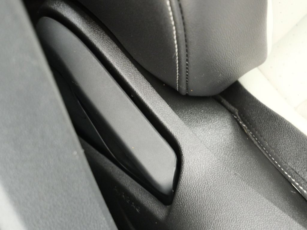 Thumbnail: 2019 Volkswagen Jetta - 22