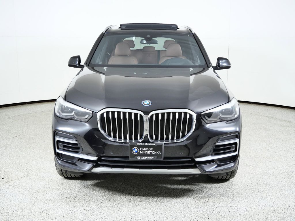 Thumbnail: 2022 BMW X5 - 3